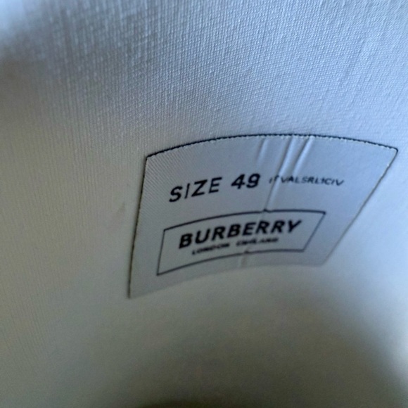 Burberry Low Top Slip On Trainer on Rubber Sole Sz 15 - Picture 3 of 15